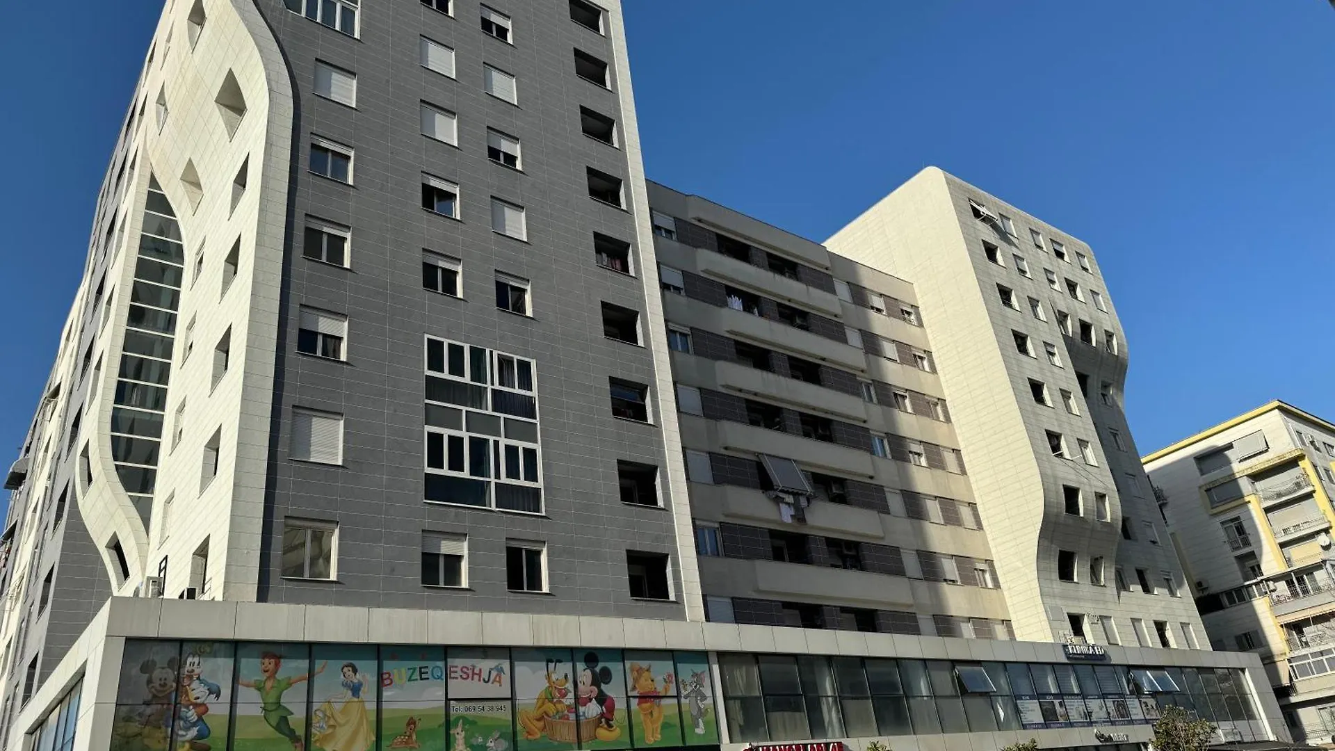 Your Cozy Apartment In 地拉那 0*,