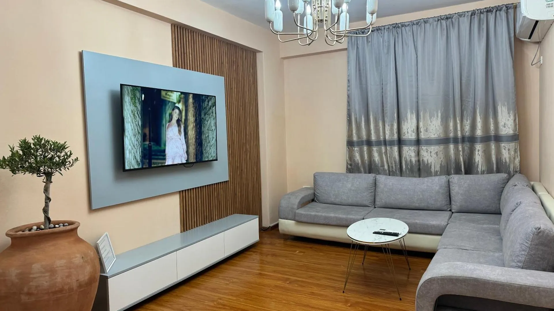 Your Cozy Apartment In 地拉那
